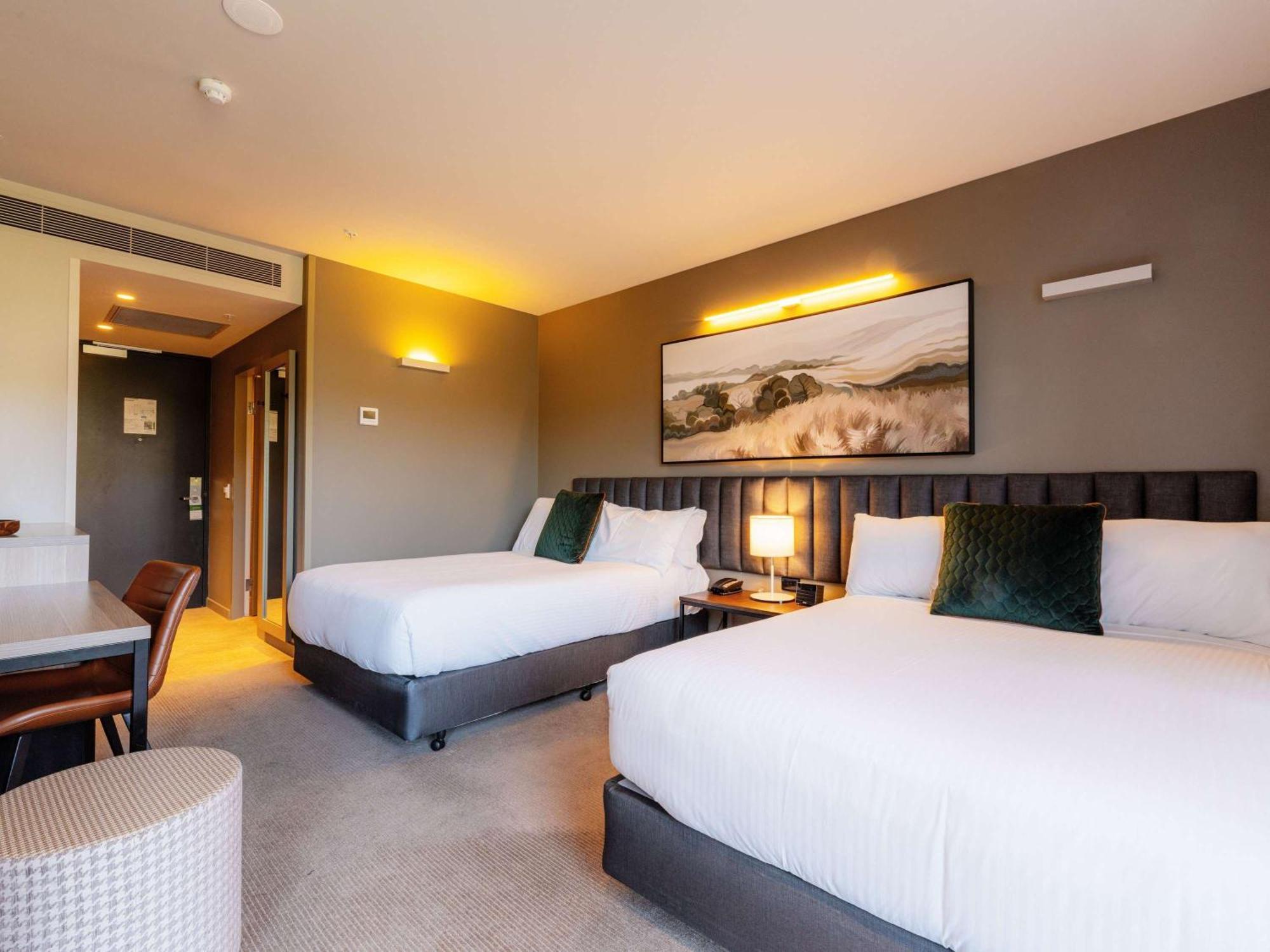 Peppers Marysville Bagian luar foto A room at the hotel