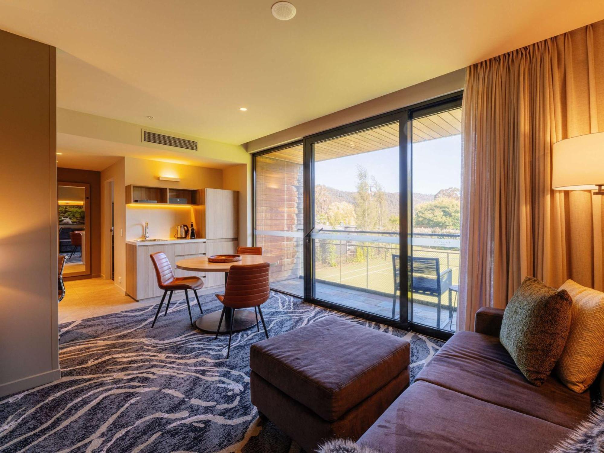 Peppers Marysville Bagian luar foto A suite at the hotel