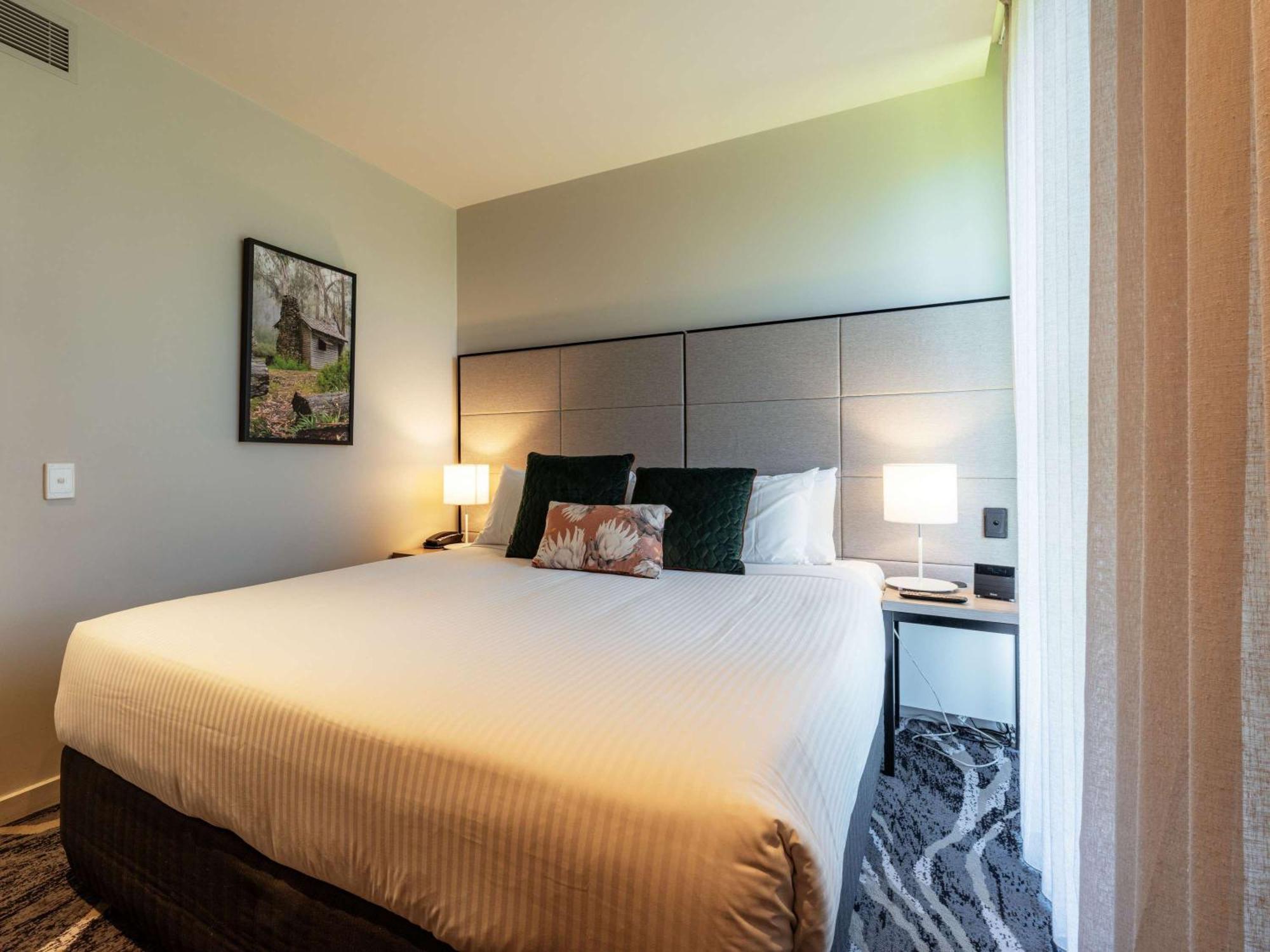 Peppers Marysville Bagian luar foto A bedroom at the hotel